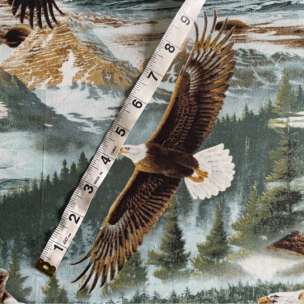 ✨$5 OFF BUNDLE✨ Novelty Fabric Eagle Equestrian Remnants Craft Sewing Quilting - Picture 7 of 10